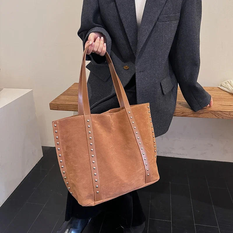 

Luxury Best Superstar Show Commuter Bag Elegant Tote Purse Shopper For Business Women With Leather Material