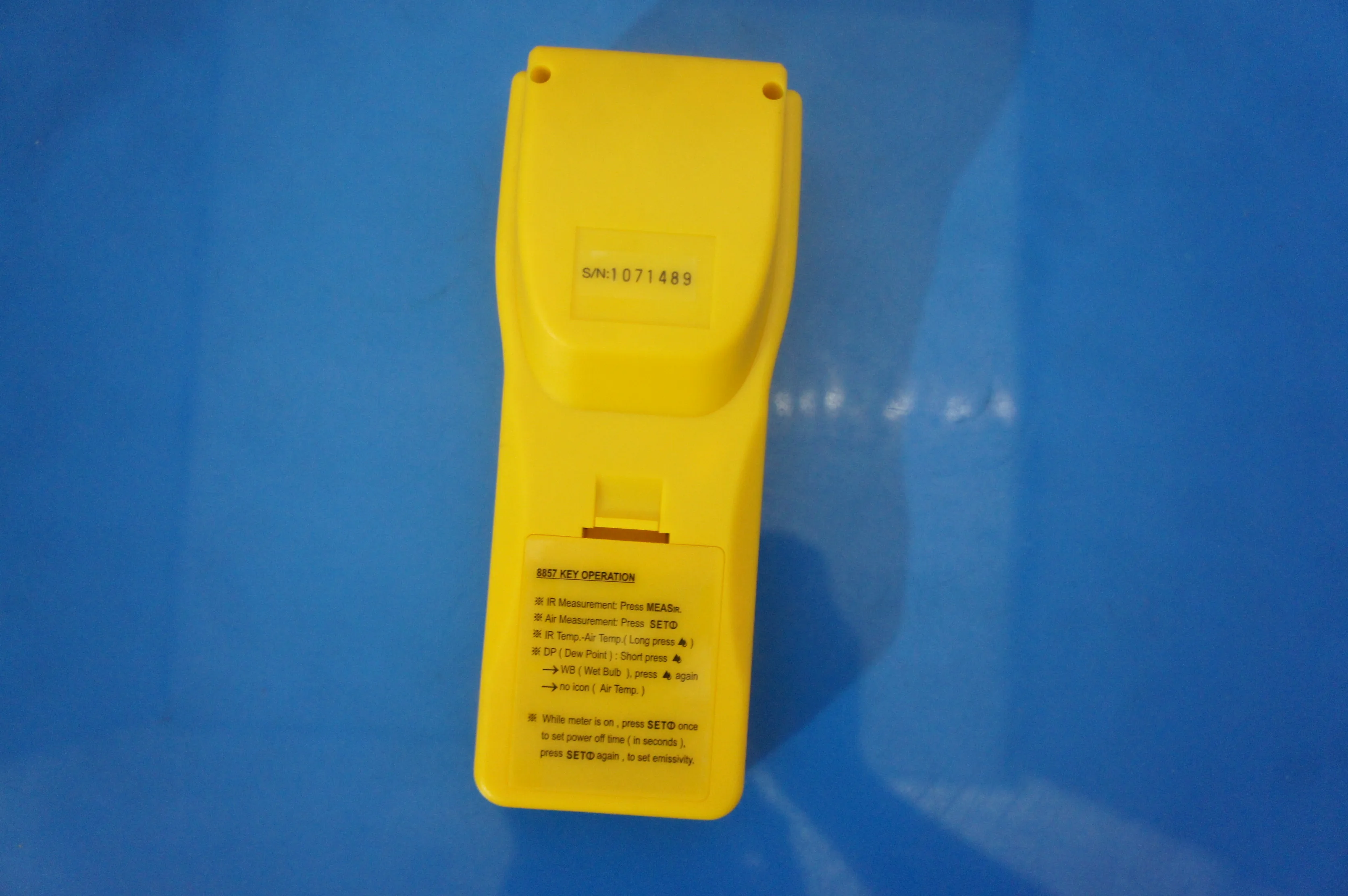 Thermomètre infrarouge AZ-8857 - Industrial Laser Thermometer avis et prix