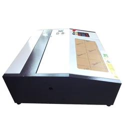 hot sale 40w CO2 Cheap rubber stamp laser engraving machine