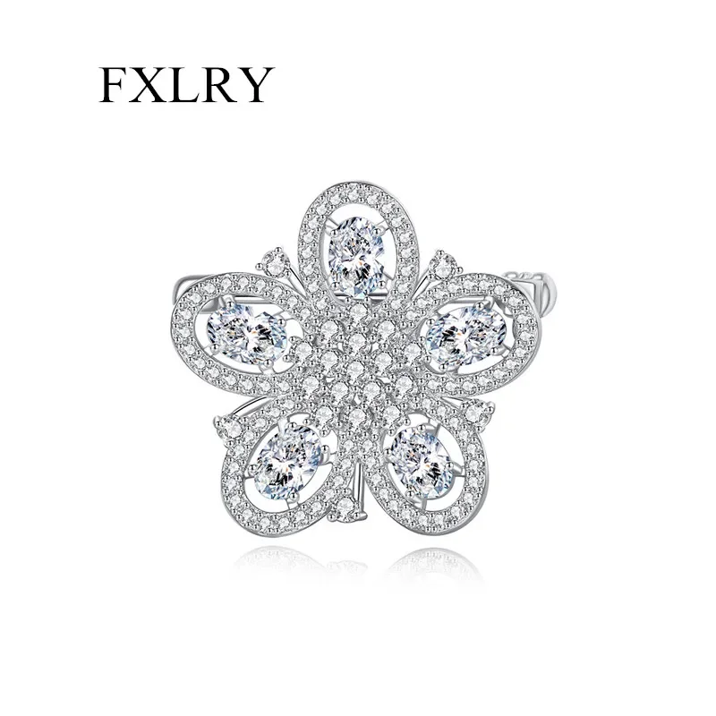 

FXLRY New Fashion Five - Petal Flower Brooch Lovely CopperInlaid Zircon Pin Ornaments For Womans Wedding Party Jewelry