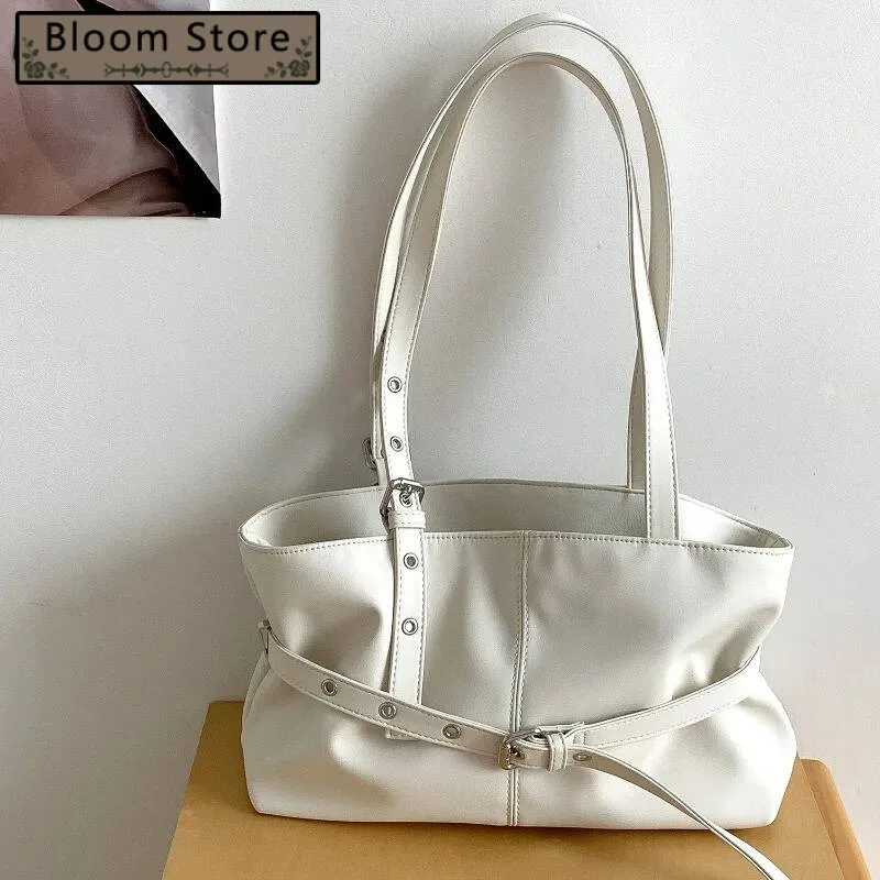 

Design Fashion Office Lady Shoulder Bags Fairy Y2k Aesthetic Ins Elegant Handbags Casual Simple Underarm Bag Korean Women
