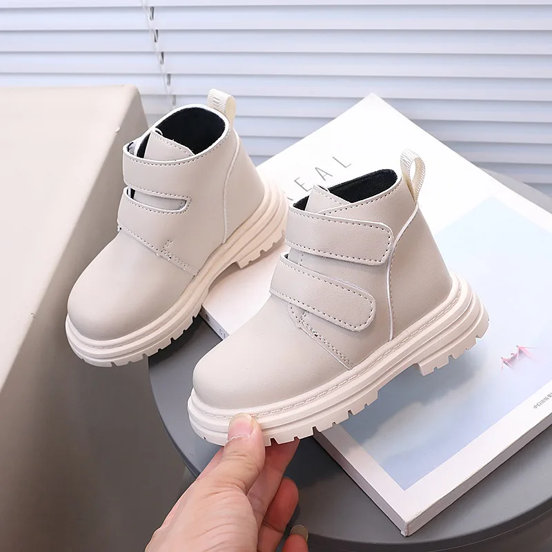 Child snow boot2025 winter new style child British style shoe simple girl anti slip flat boots men women versatile fashiona boot