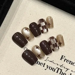 Handmade Press on Nails Retro Brown Grid Cat Eye False Nail Tips for Women Wearable Autumn Winter Short Square Head Fake Nails