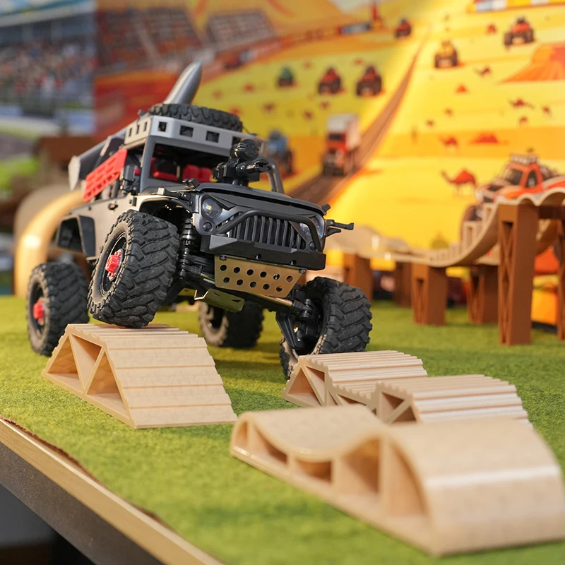 RC Crawler Obstacle Bridge Ramp Seesaw Track for H18P Off Road Climbing Car Scene Desktop Decoration