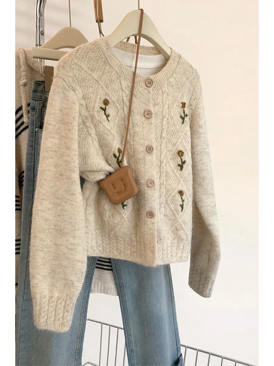 

Korean Sle Soft Knitted Sweater Jaet Women's Autumn Winter New Faion Embroidery Gentle Wind High Sensation Knitted Card...