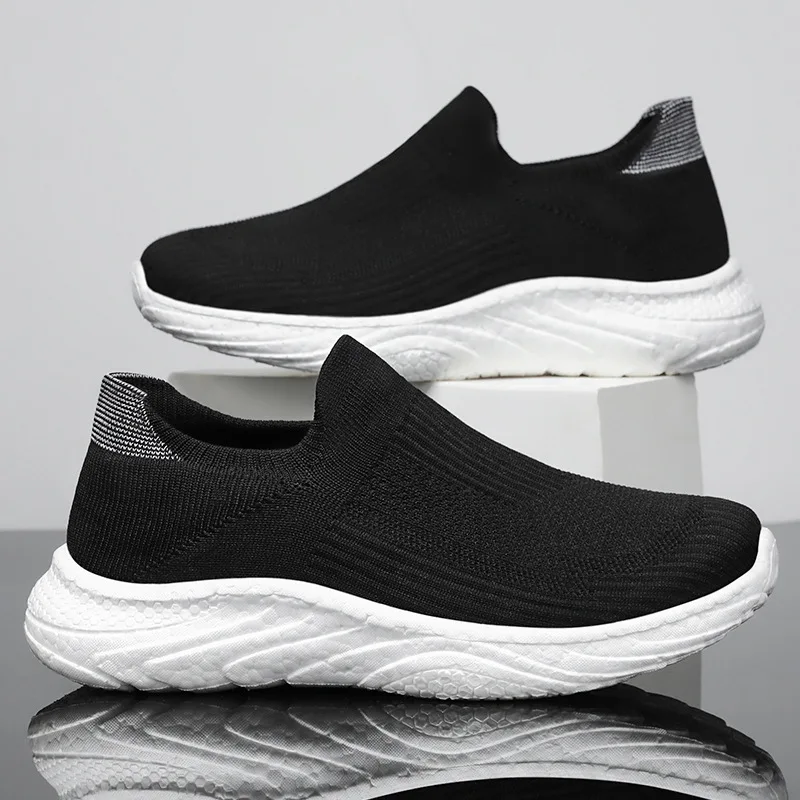 

2024 New Sports Shoes Men's Casual Shoes Soft Sole Trend Versatile One-pedal Casual Running Men's Solid Color Shoes