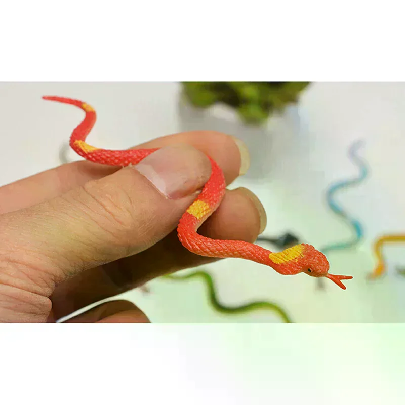 12pcs High Simulation Toy Plastic Snake Model Funny Scary Snake Kids Prank Toys