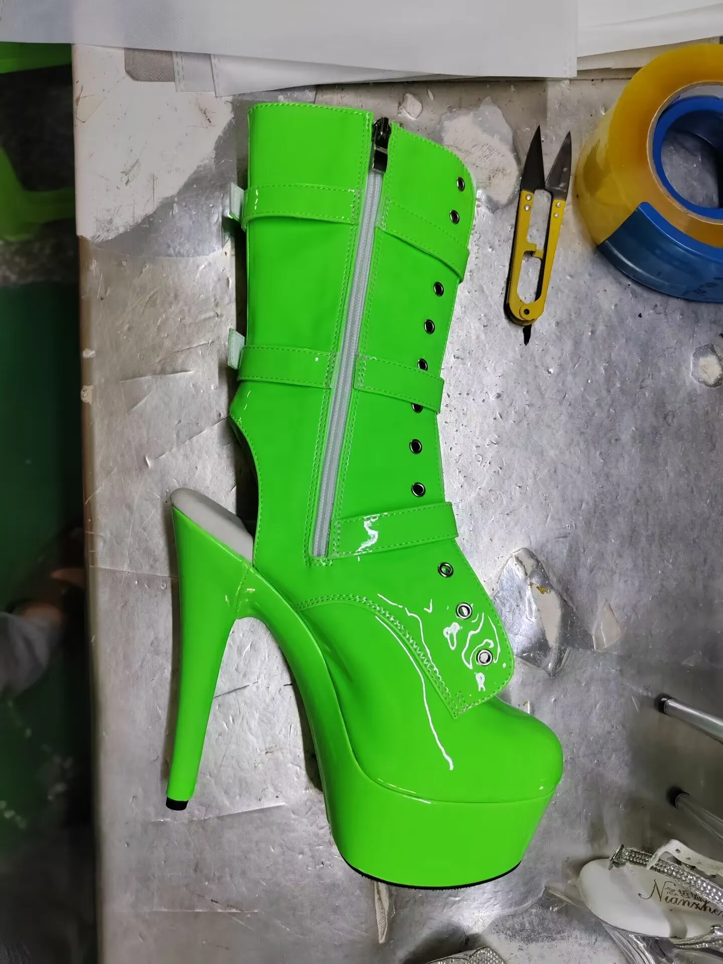 Novelty 6-Inch High Heels Ankle Boots Sexy Fetish Open-Heel Exotic Combat Green Shoes with 15cm Platform Stripper Buckle Rivet C