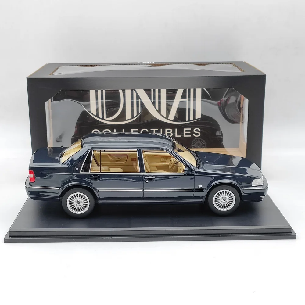 

DNA Collectibles S90 S60 V70 XC70 Resin Plaything Toys Car Models Limited Collection Gifts 1/18 Scale