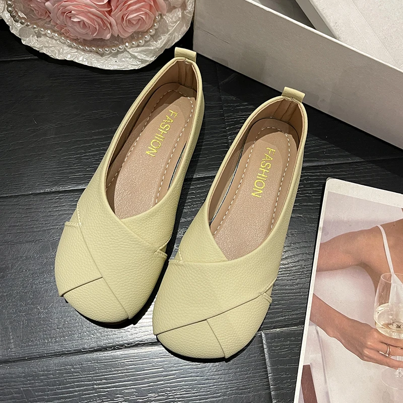 ผู้หญิง SLIP-ON หนัง Loafers สุภาพสตรีสบายๆรอบ Toe น่ารักรองเท้าพยาบาลรองเท้าผ้าใบฤดูใบไม้ผลิฤดูใบไม้ร่วงแฟชั่นรองเท้าบัลเล่ต์