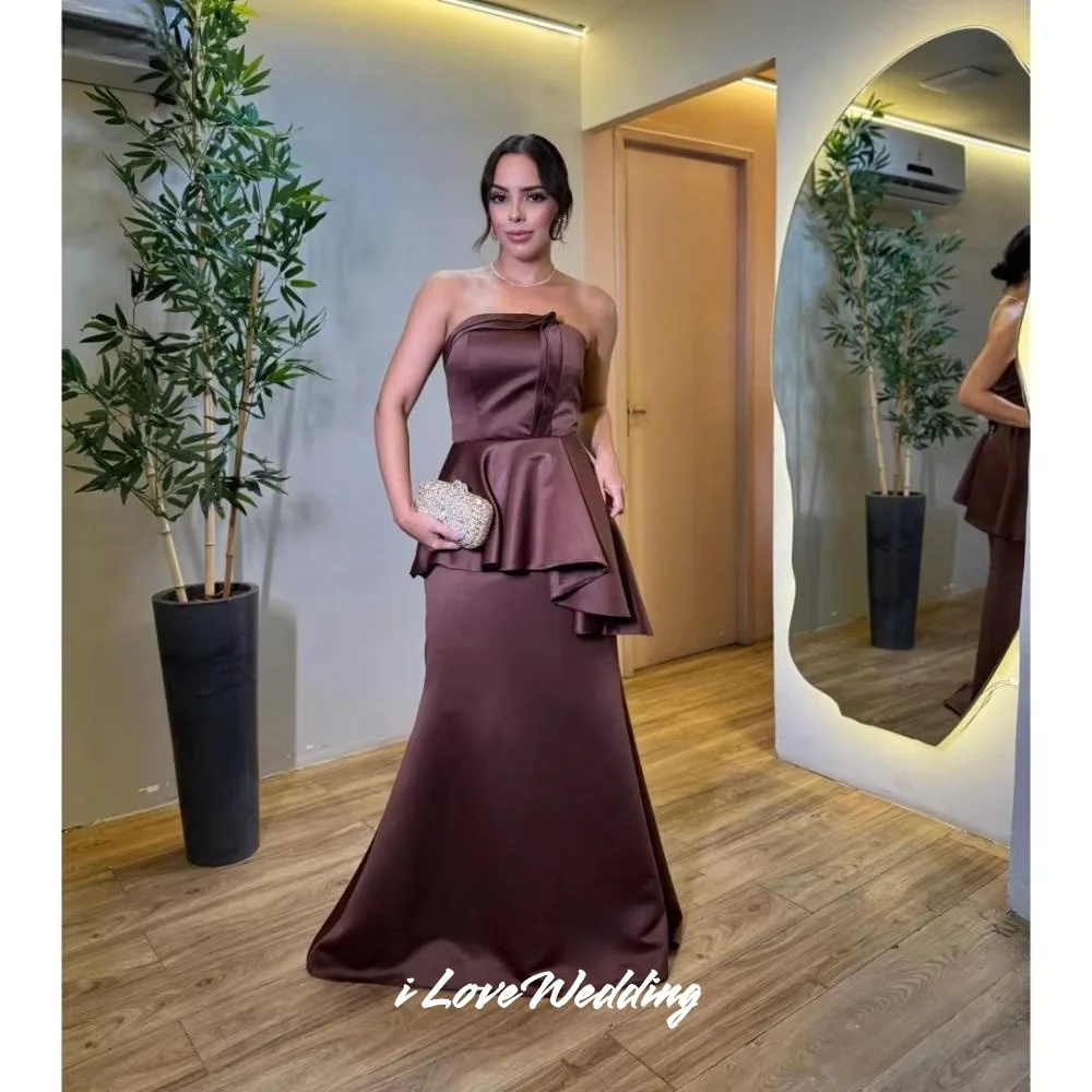 Brown Strapless Evening Dress 2025 Satin Sleeveless A-Line Backless Floor-Length Prom Dress Pleat Wedding Party Dress Customized