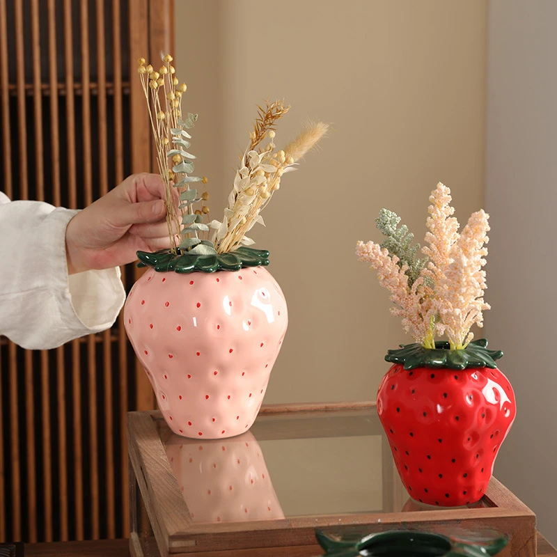 Strawberry Ceramic Fun Vase Living Room Home Lifestyle Atmosphere Decoration Creative Fruit Flower Pot Ins Advanced Sense