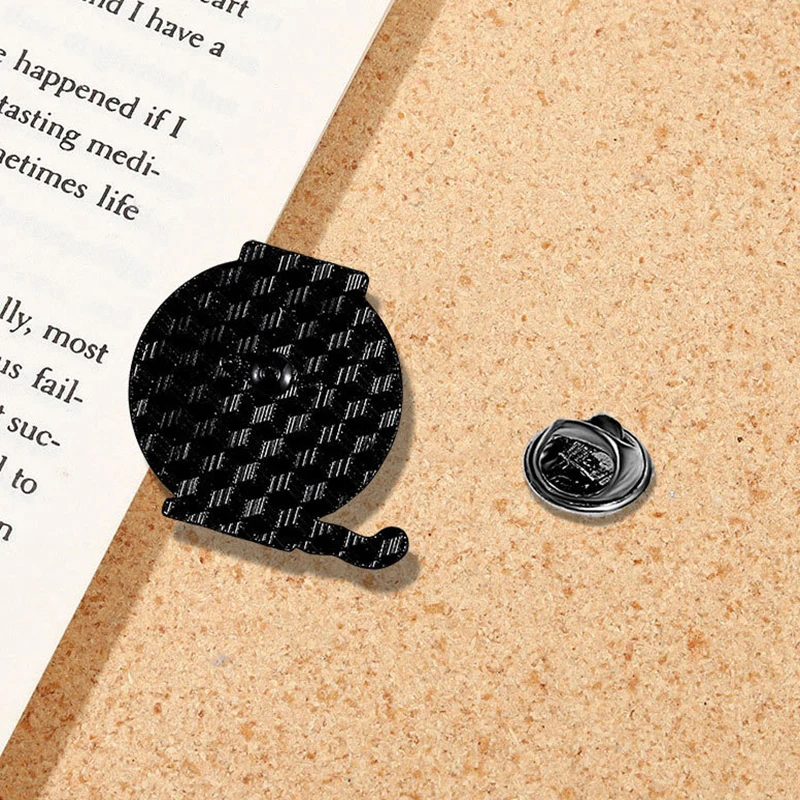 Cartoon funny little black cat PIN fish tank kitten cute cup cat black cat brooch