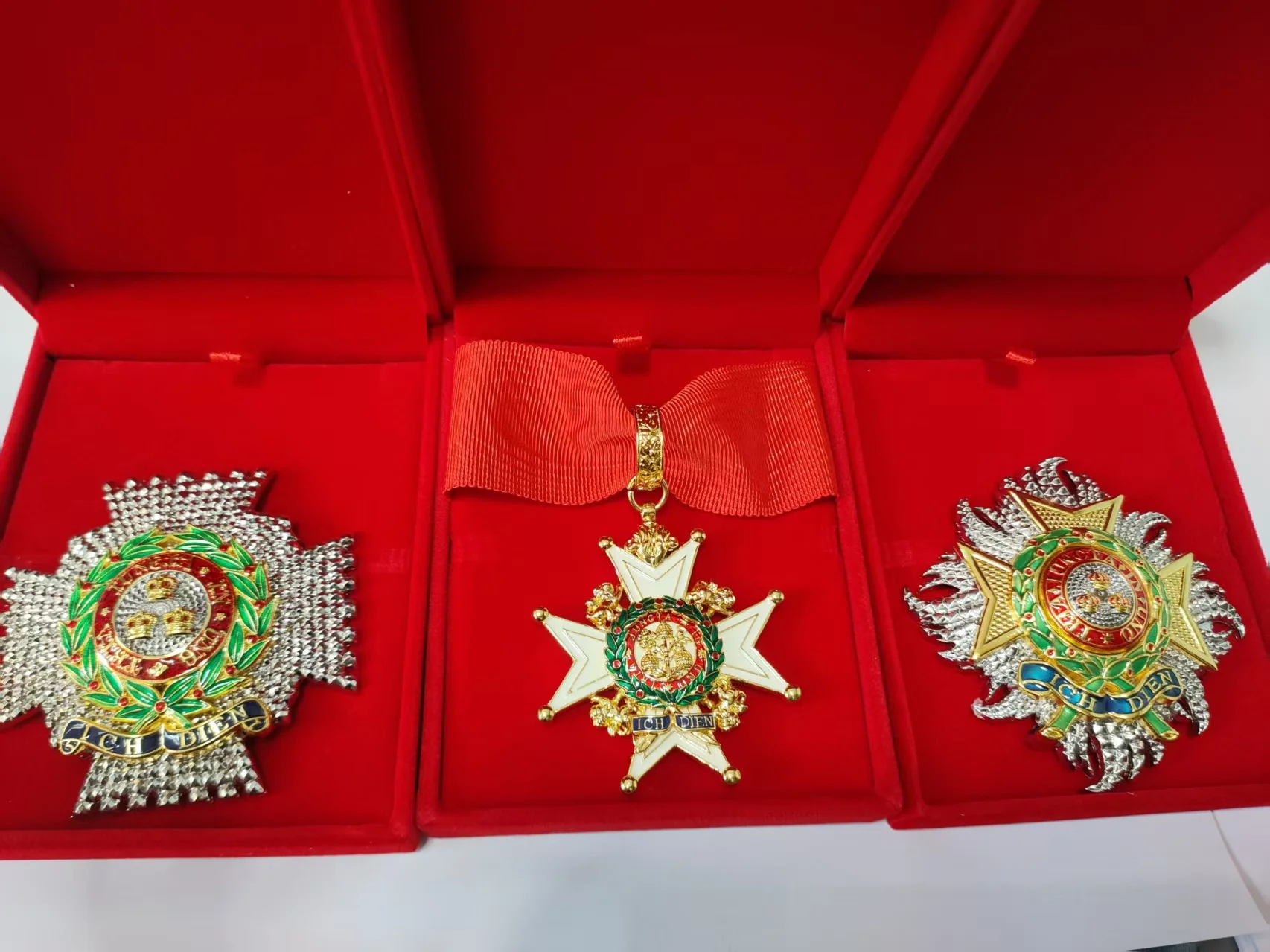 1 Set UK Medals the Order of the Bath Grand Cross Order of the Knight Commander Order of the Bath Knight Commander Class Replica