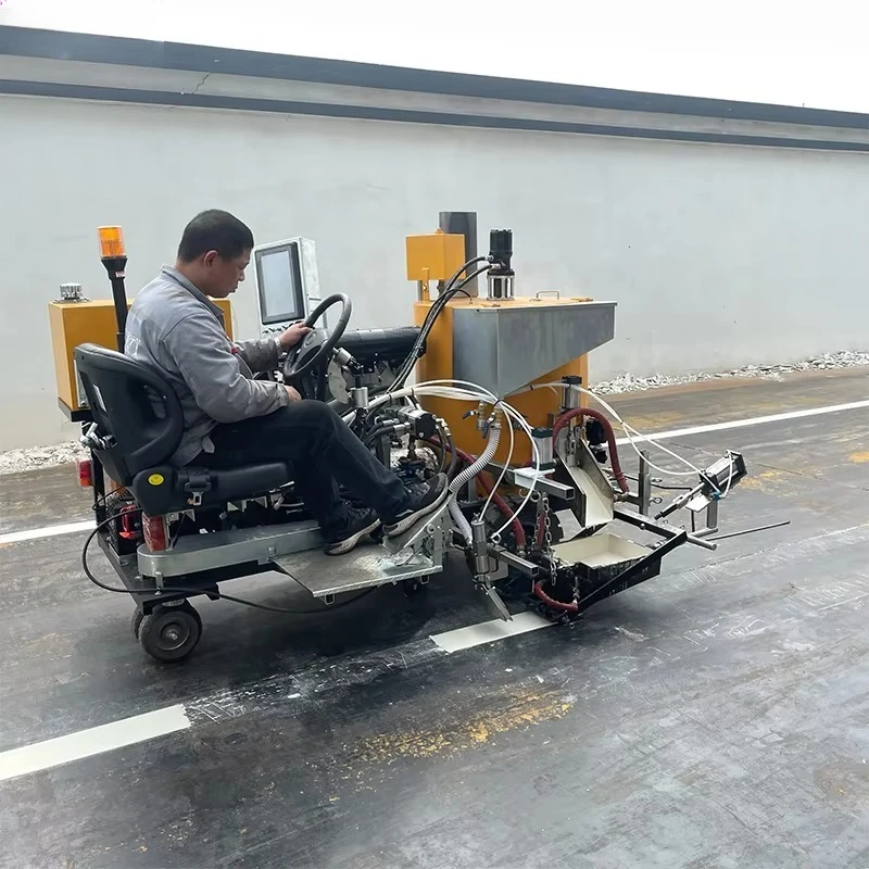 3A Model Ride on Road Marking Machine with Engine & Pump Thermoplastic Scraping & Extruder