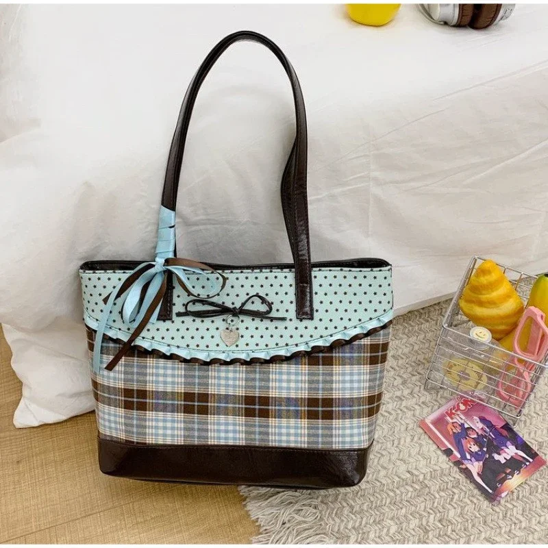 Schultertasche mit Schleife und gepunktetem Gittermuster, Damen-Handtasche mit kariertem Spitzenmuster und kontrastfarbenem Patchwork, niedliche, süße, elegante Tragetasche mit großem Fassungsvermögen – Detail 13