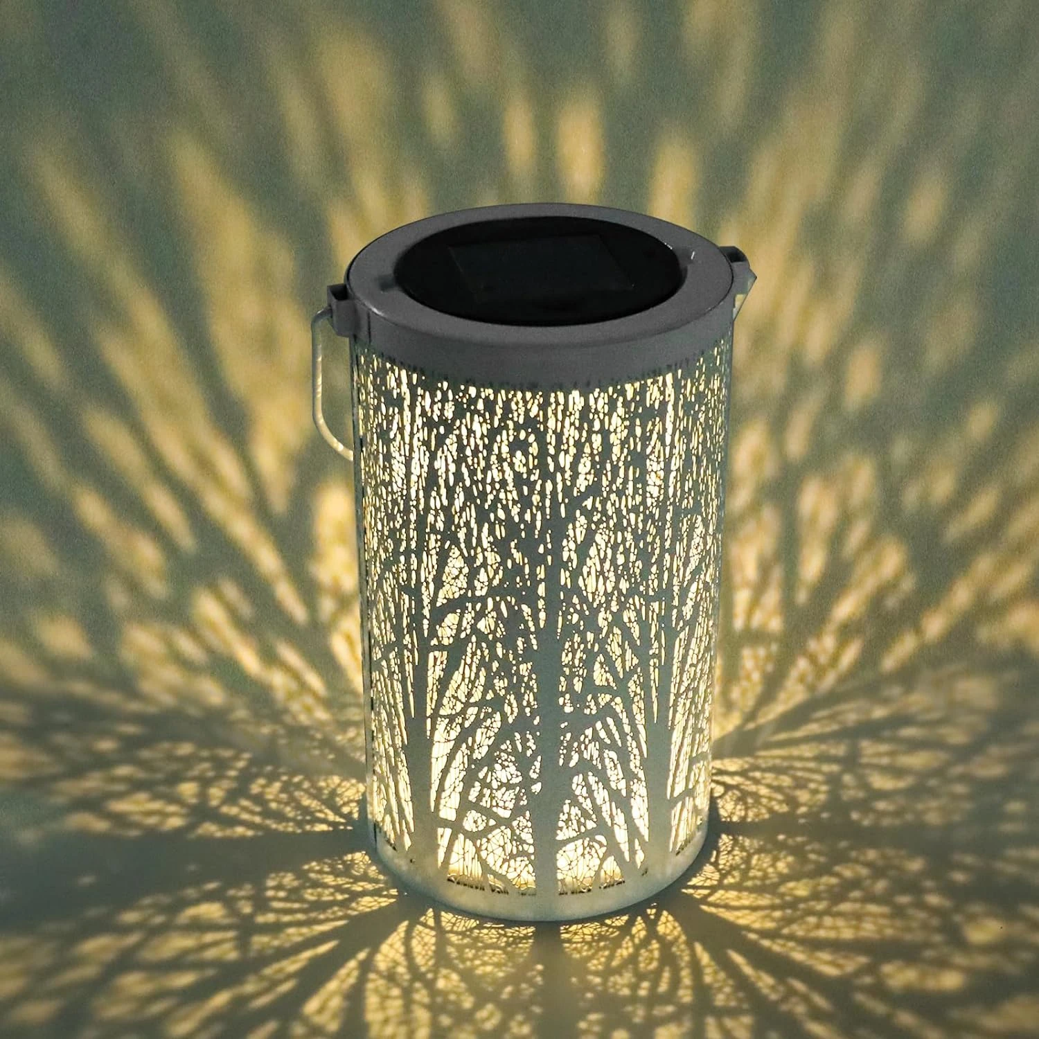 

Illuminate your Outdoor Oasis with Stunning Hanging Solar Lanterns - Exquisite Metal LED Lights for Garden, Patio, Courtyard, La