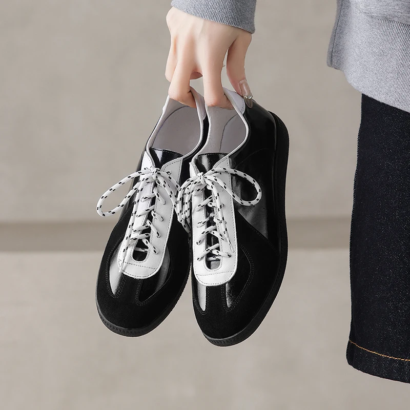 

2026 New Spring Genuine Leather Women Shoes Round Toe Women Pumps Shoes for Women Retro Lace Up Loafers Fashion Ladies Shoes