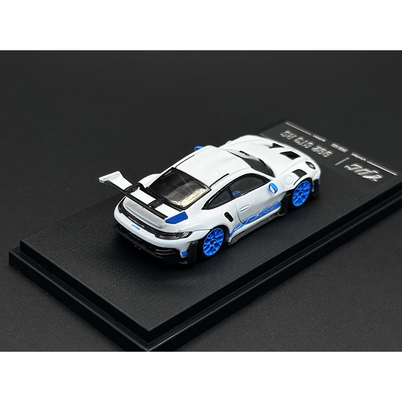 TPC 1:64 992 GT3RS White Blue Wheel Hub Diecast Diorama Car Model Collection Miniature Toy