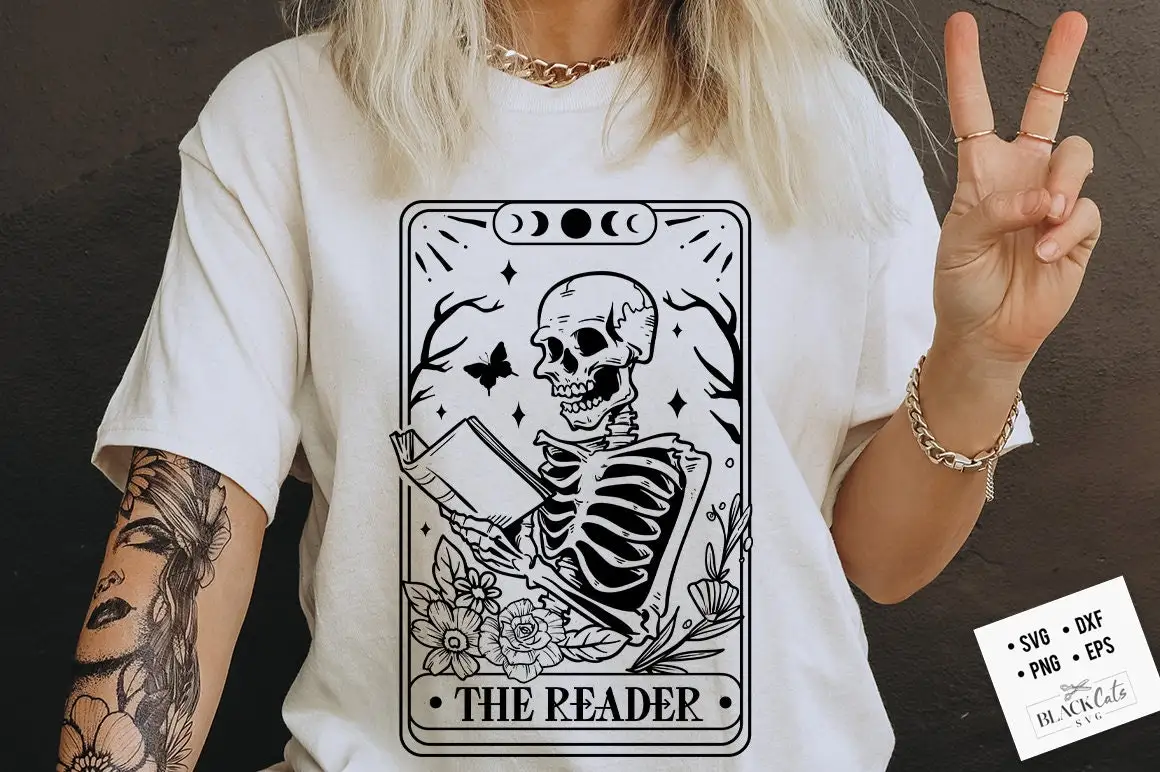 The Reader Slogan Women T-shirt Individuality Reading Skeleton Print Female Shirt 2023 Voguish Dark Style Gift for Librarian Tee