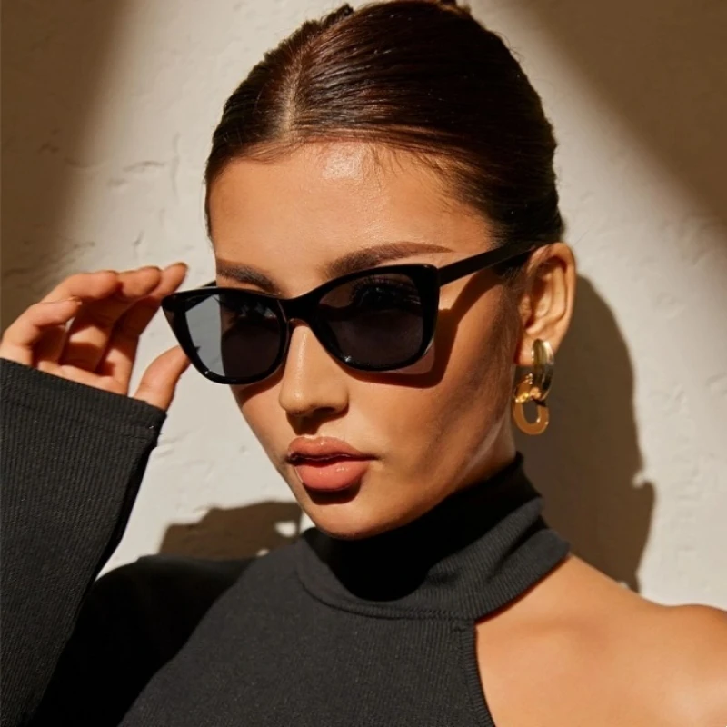 INS Vintage Cat Eye Sunglasses Women Square Small Frame Sun Glasses Female Designer Retro Shades Fashion Eyewear