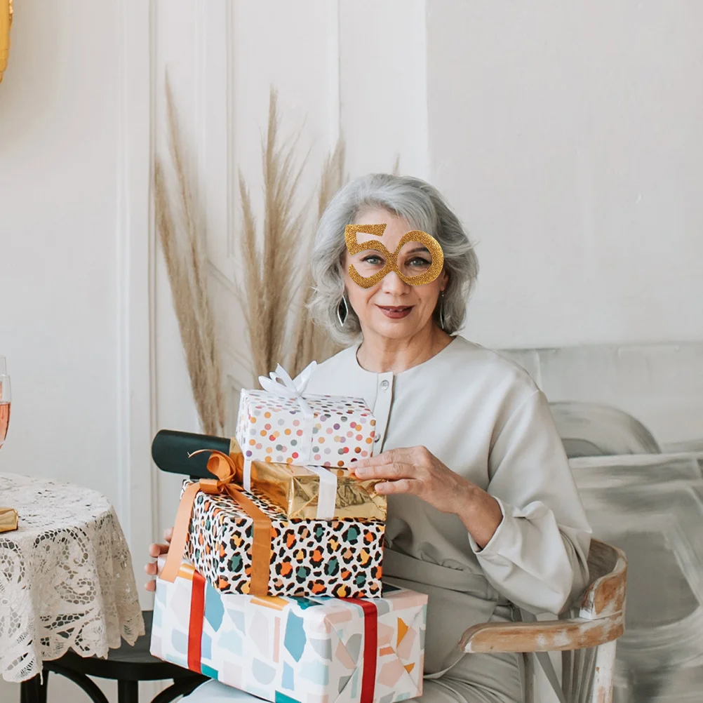 

2Pcs Number Shaped Glitter Eyewear Novelty Birthday Celebration Photo Props Funny Glasses Novelty Birthday Eyeglasses