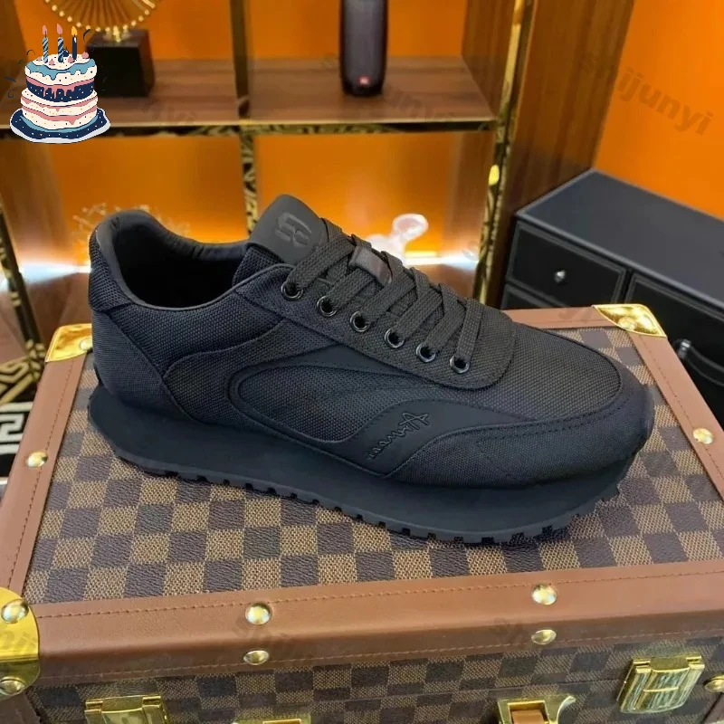 

Soft Soled Shoes Men's 2025 Fashion Summer Breathable Round Head Casual Sport Shoes Edition Retro Comfortable Running Shoes