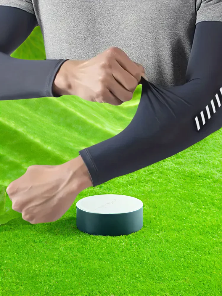 AliExpress NONE 1 Pair Men's Lightweight Breathable Cooling Sports Sleeves Ice Silk Fabric Sweat-Absorbent for Cycling Fishing Running & Hiking