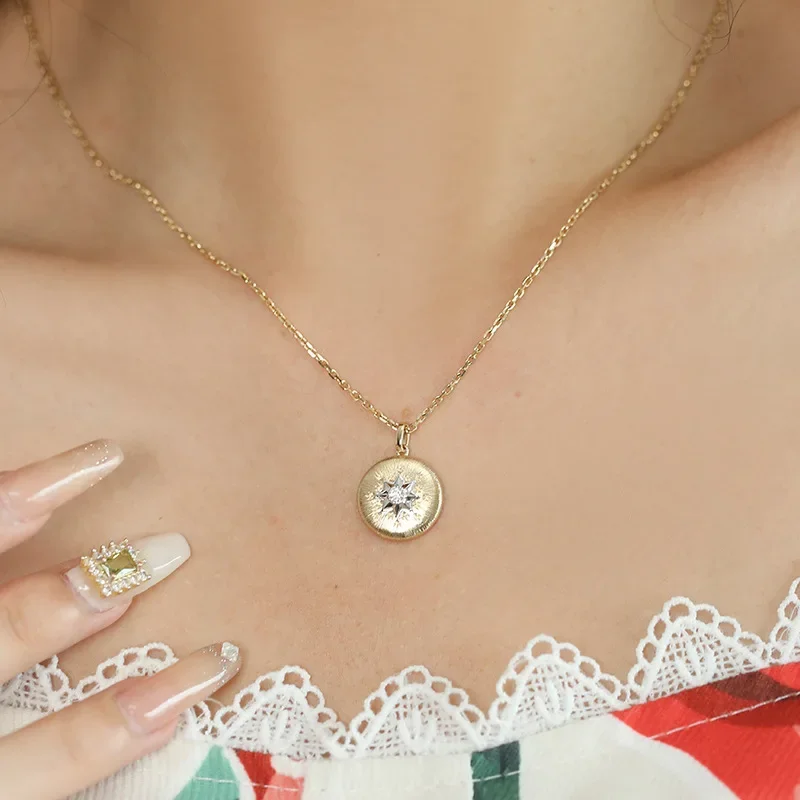 Sparkling New in wire drawing Octagonal Star Round Pendant Creative Crystal Necklace for Women Exquisite clavicle chain Jewelry