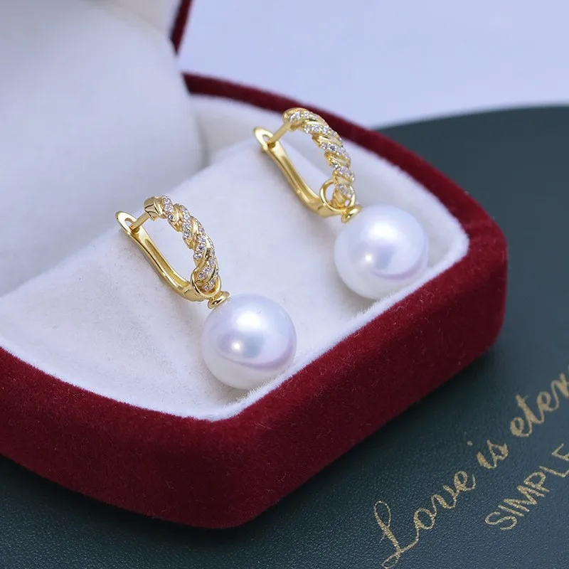 ED113 Lefei Fashion Trendy 11-12mm Strong Luster Few Flaw Freshwater Pearl Dangle Letter D Earrings For Women 925 Silver Jewelry