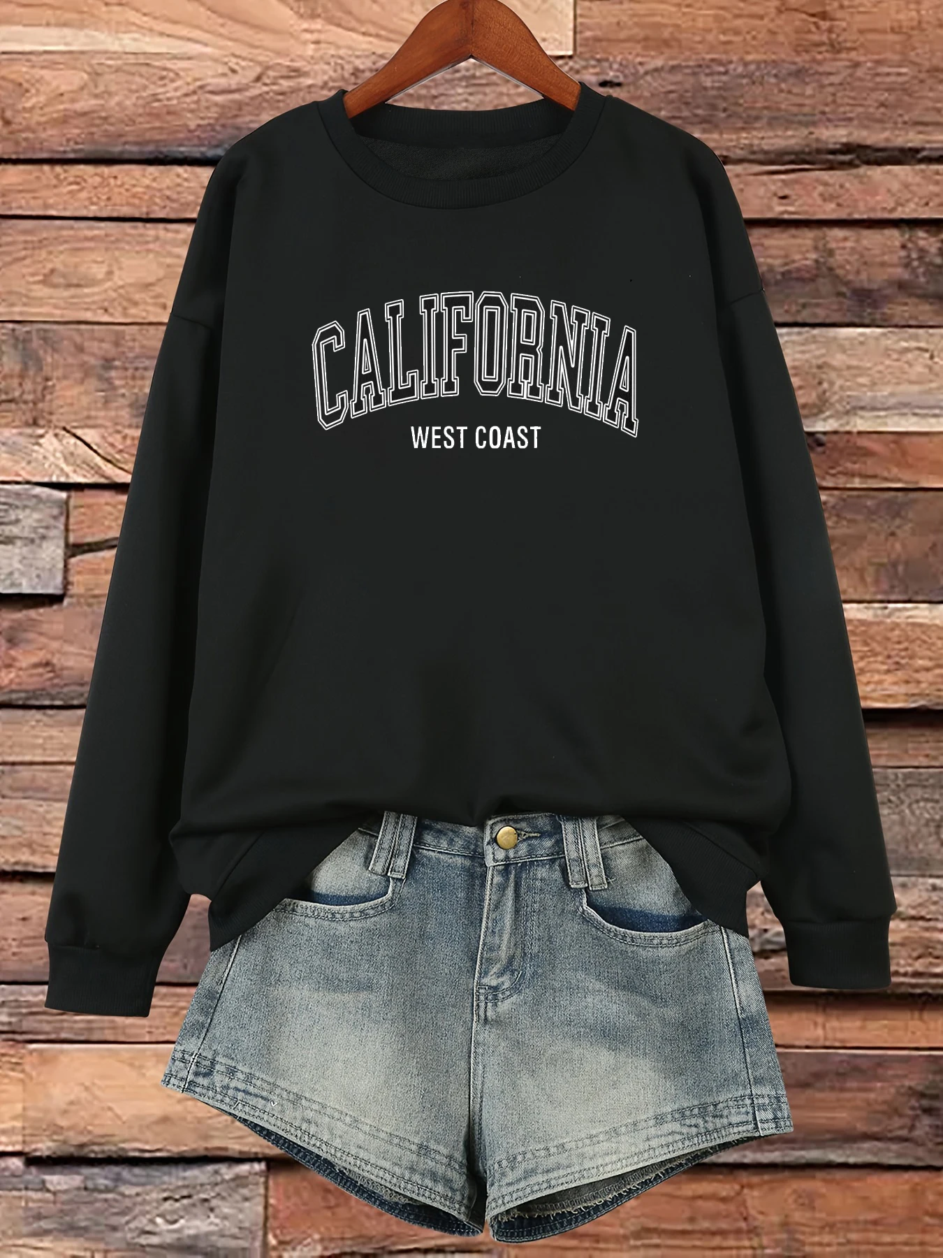 

Casual Sweatshirt, Women's CALIFORNIA Letters Print Long Sleeve Round Neck Sweatshirt