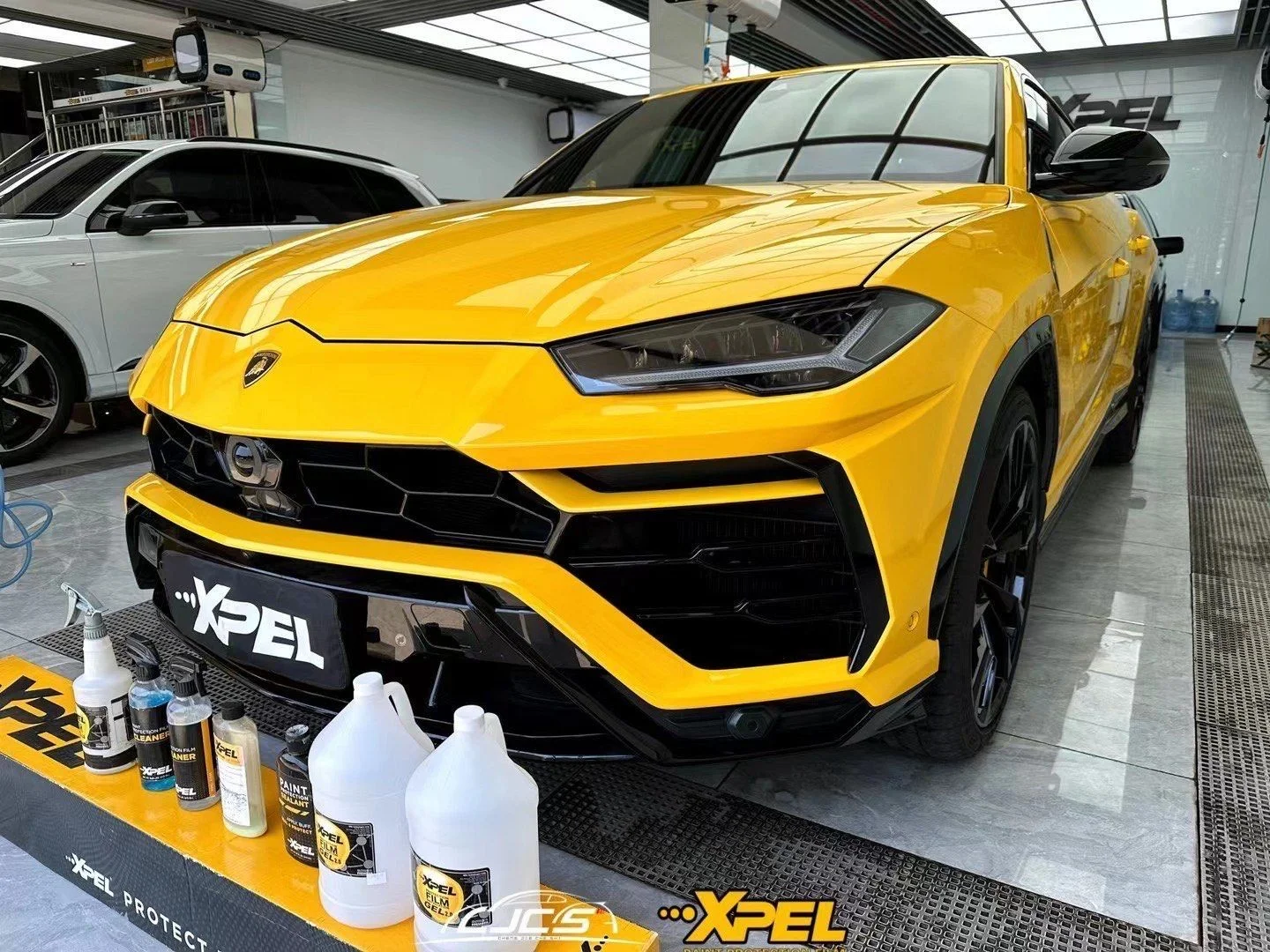 

Genuine XPEL Ultimate PLUS Paint Protection Film 10-Year Warranty Scratch-Resistant & Self-Healing XPEL TPU PPF