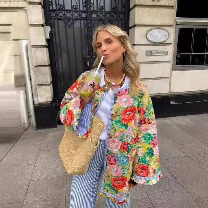 

Женская куртка на хлопковой подкладке, свободное модное пальто с принтом и роговыми рукавами, контрастного цвета, европейский и американский стиль