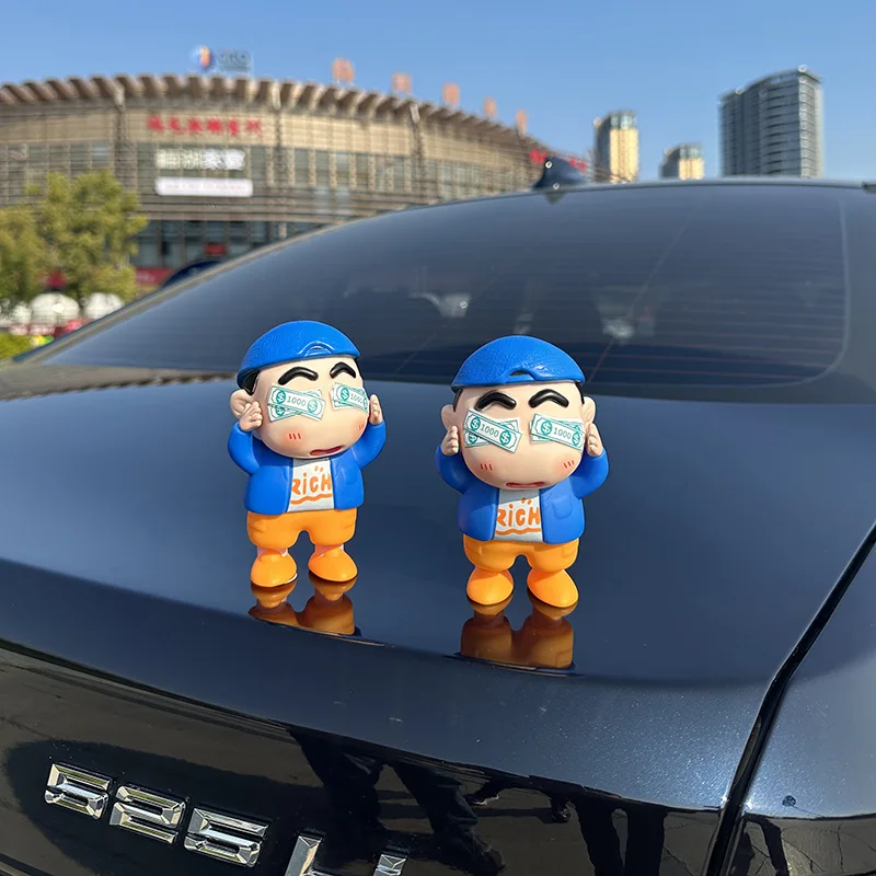 Anime crayon shin-chan q versão postura de pé figura de ação pvc modelo brinquedos boneca carro ornamento decoração presentes colecionáveis