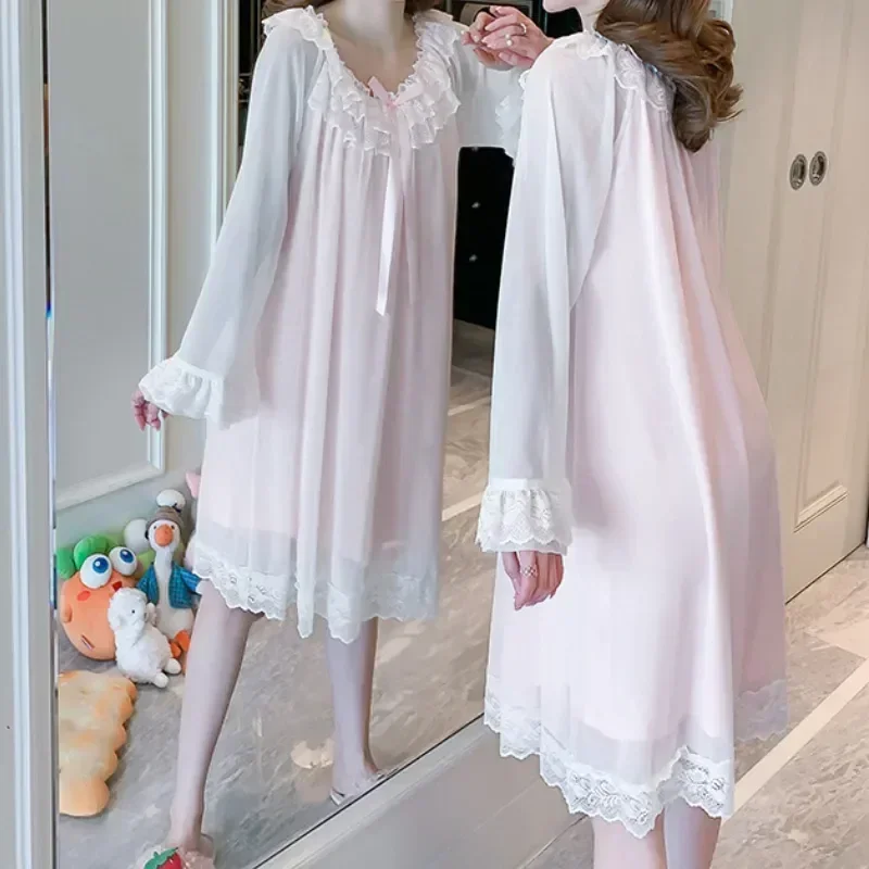 Notte vittoriana rosa vintage Lolita camicia da notte da donna abito manica in pizzo Kawaii camicia da notte bianca vestaglia indumenti da notte maglia principessa lunga