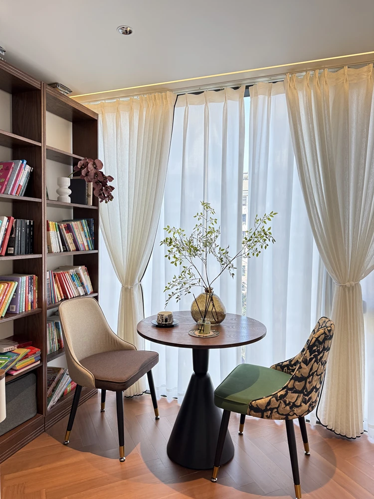 

Retro Style Solid Wood Balcony Coffee Table Set for French Living Room Home Wabi Sabi Small Space Round Meeting Dining Table