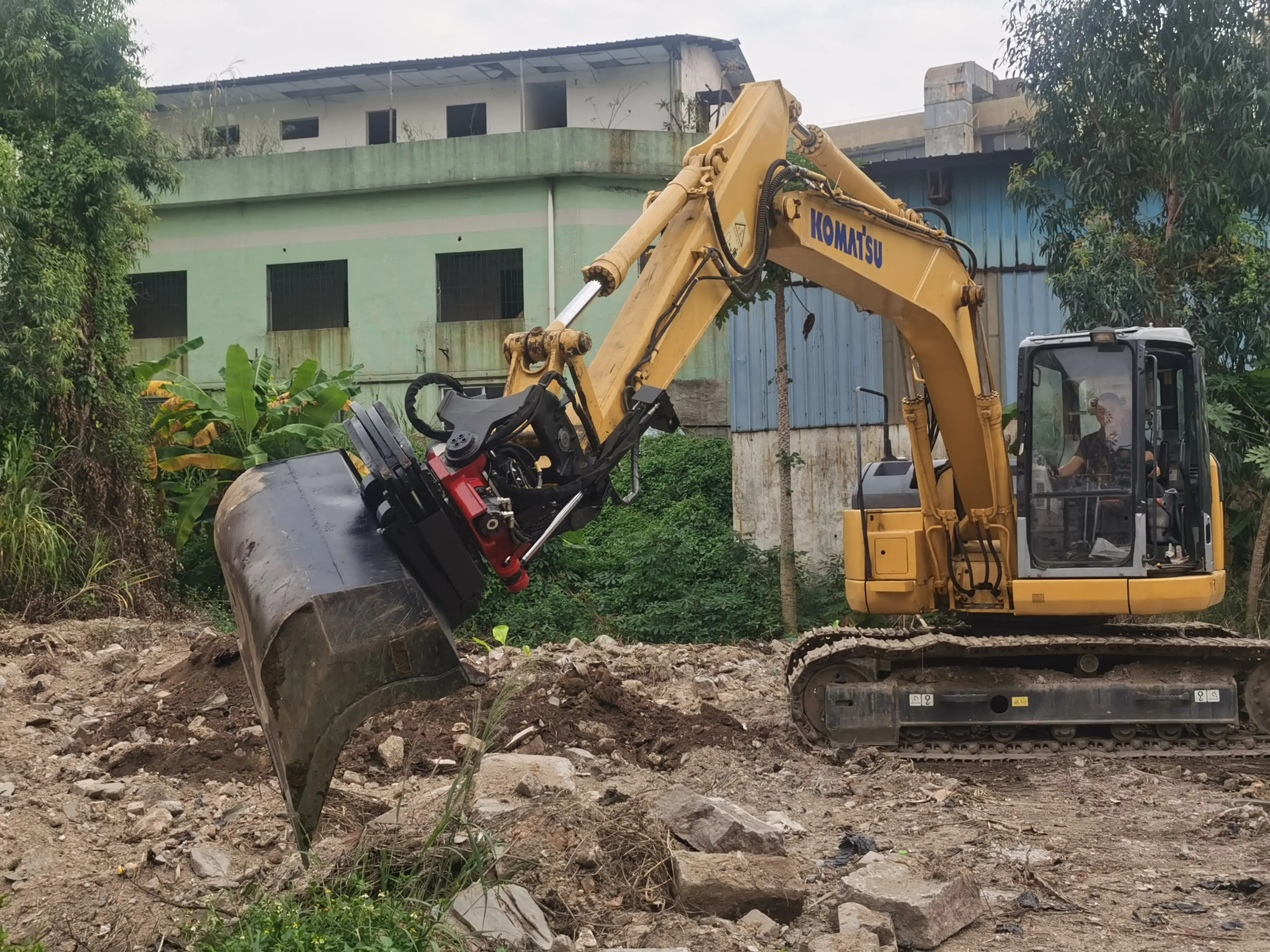 S/MS/CW 3.5Ton Tiltrotator with Grapple CATSU T04 Multi Functional Mini Excavator Attachment