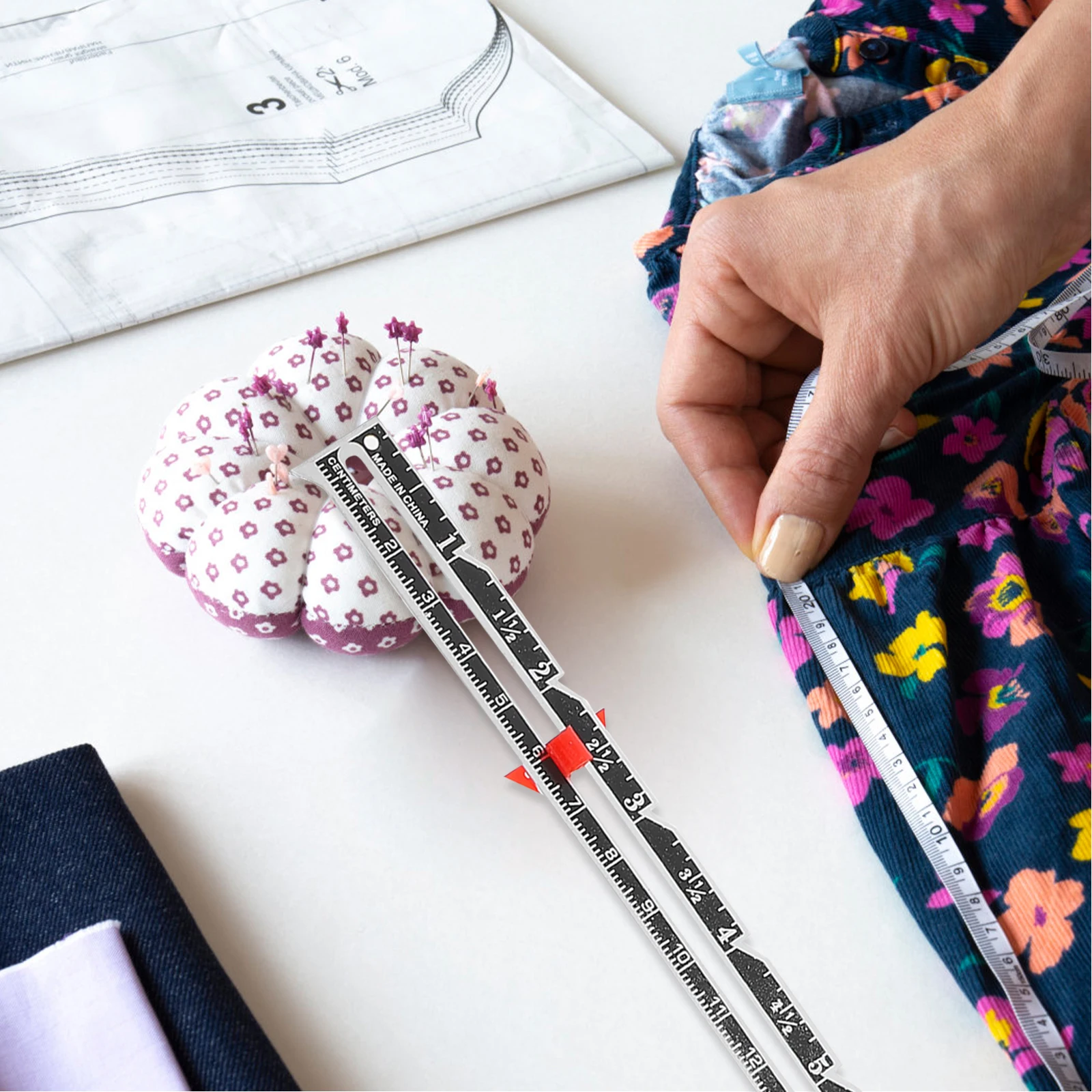 12 Pcs Allowance Ruler Aluminum Knitting Stitch Gadget Gauge Measuring Tool for Sewing Quilting Precision Scale