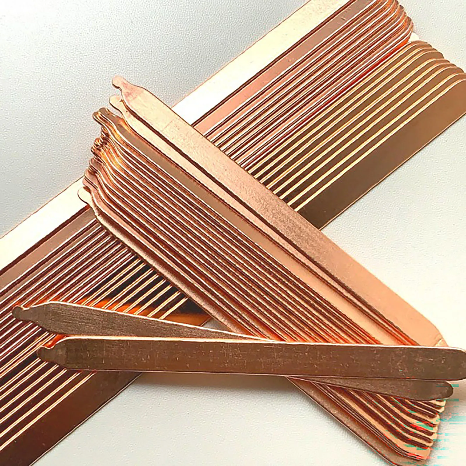 1.0mm Thin Thermal Copper Tube, Heat Conduction Cooling Pipe for Smartphone Tablet Heat Sink Application