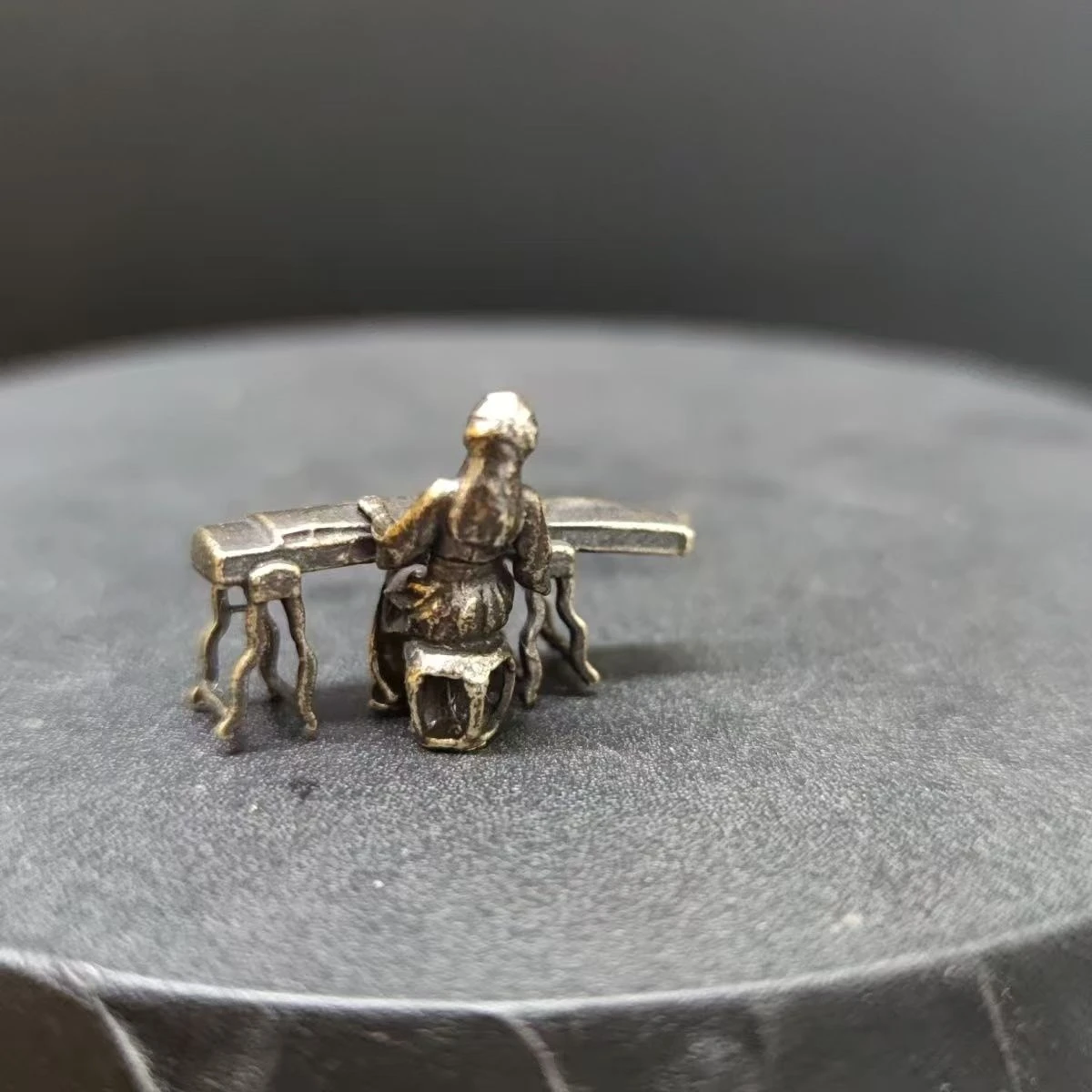 Brass Ancient Costume Xi Shi Playing the Zither Model Miniature Landscape Ornament Curious Stone Fish Tank Figurine Playing