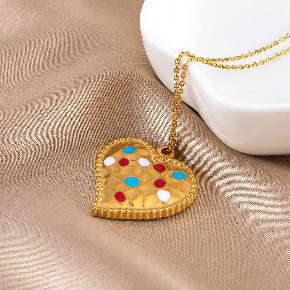 

2pcs/lot Stainless Steel Black White Enamel Pixel Check Heart Charms for DIY Earrings Necklace Jewelry Making Pendant Supplies