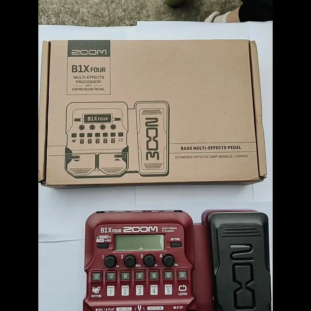 Zoom B1X FOUR ギター マルチエフェクト プロセッサー