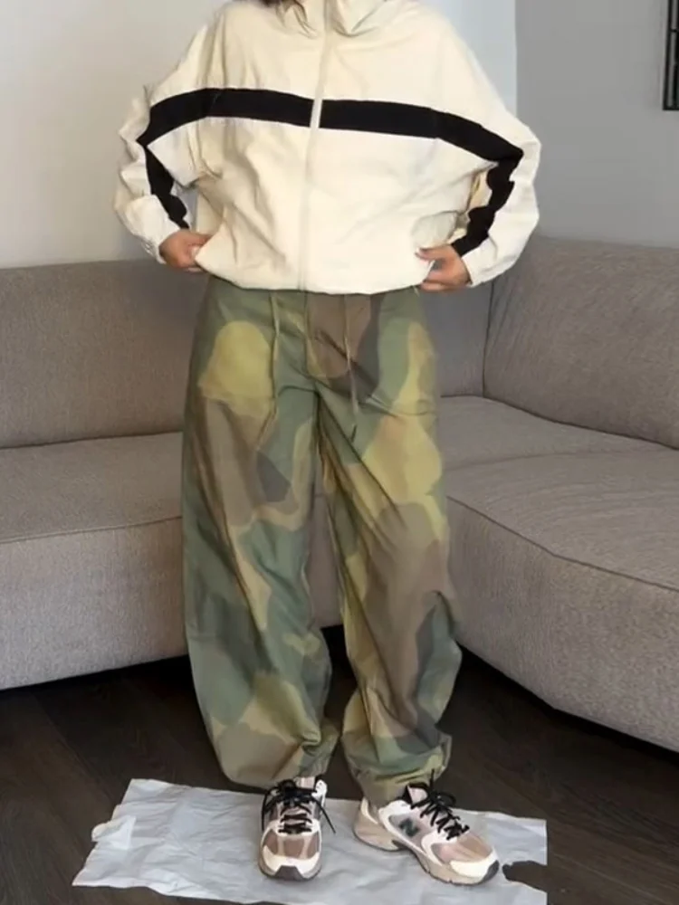 Women Green Camo Pattern Loose Fit Wide Leg Pants Females Side Pocket Trousers 2026 Lady Stylish Daily Commute Streetwear Bottom