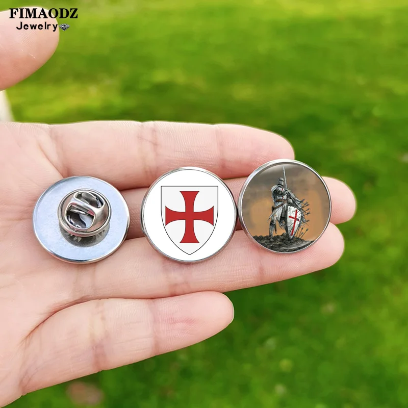 Retro Knights Templar Red Cross Pins Badge Stainless Steel Glass Cabochon Brooch For Jacket Clothing Hat Pin Jewelry Gifts