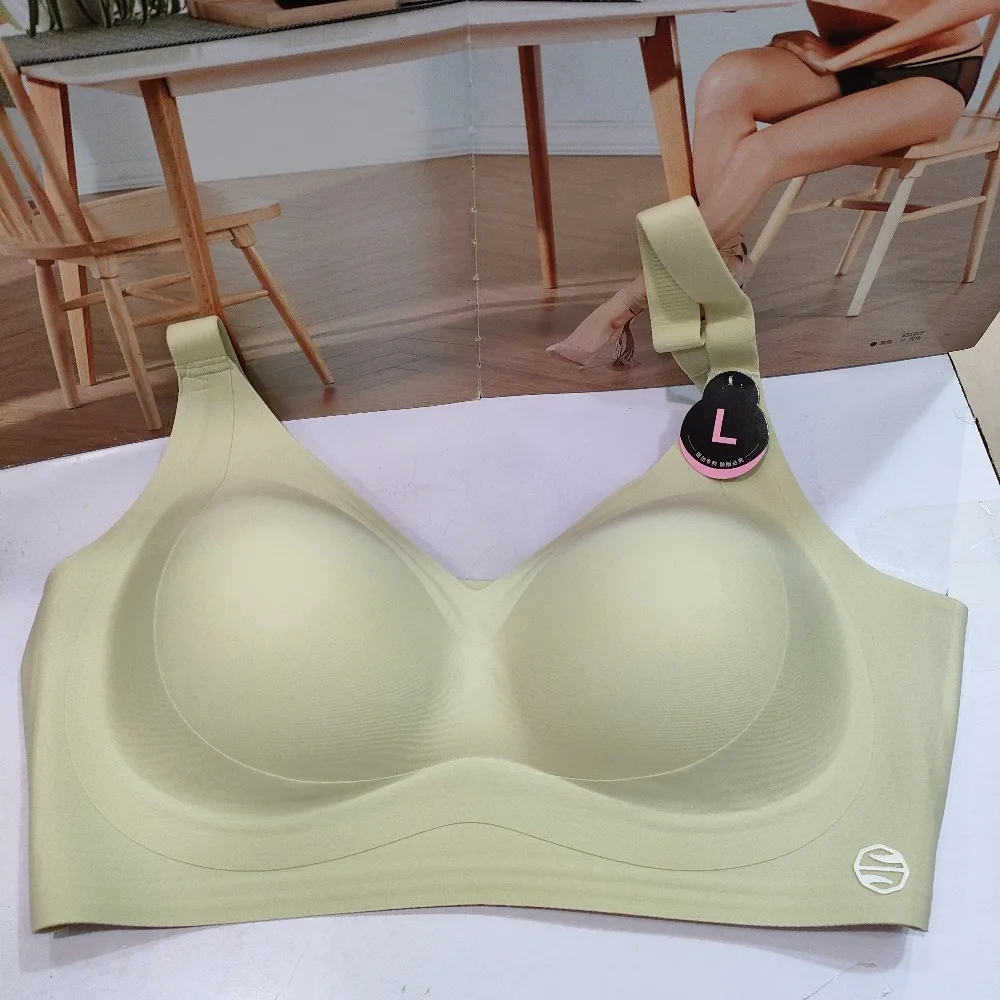 

Fully Fixed Seamless Bras No Steel Ring Thick Latex Cup Comfortable Breathable Upper Support Anti Sagging Gathering