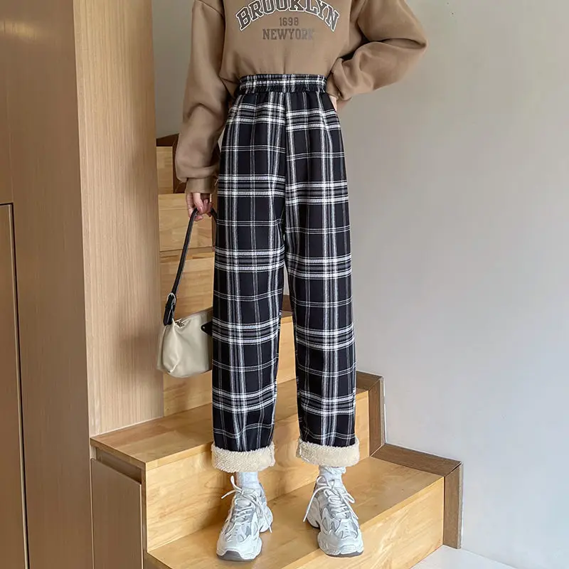 Winter Thick Plaid Pants Women Korean Fashion Warm Loose Wide Leg Trousers Student Y2K Causal High Waist Pants Outwear