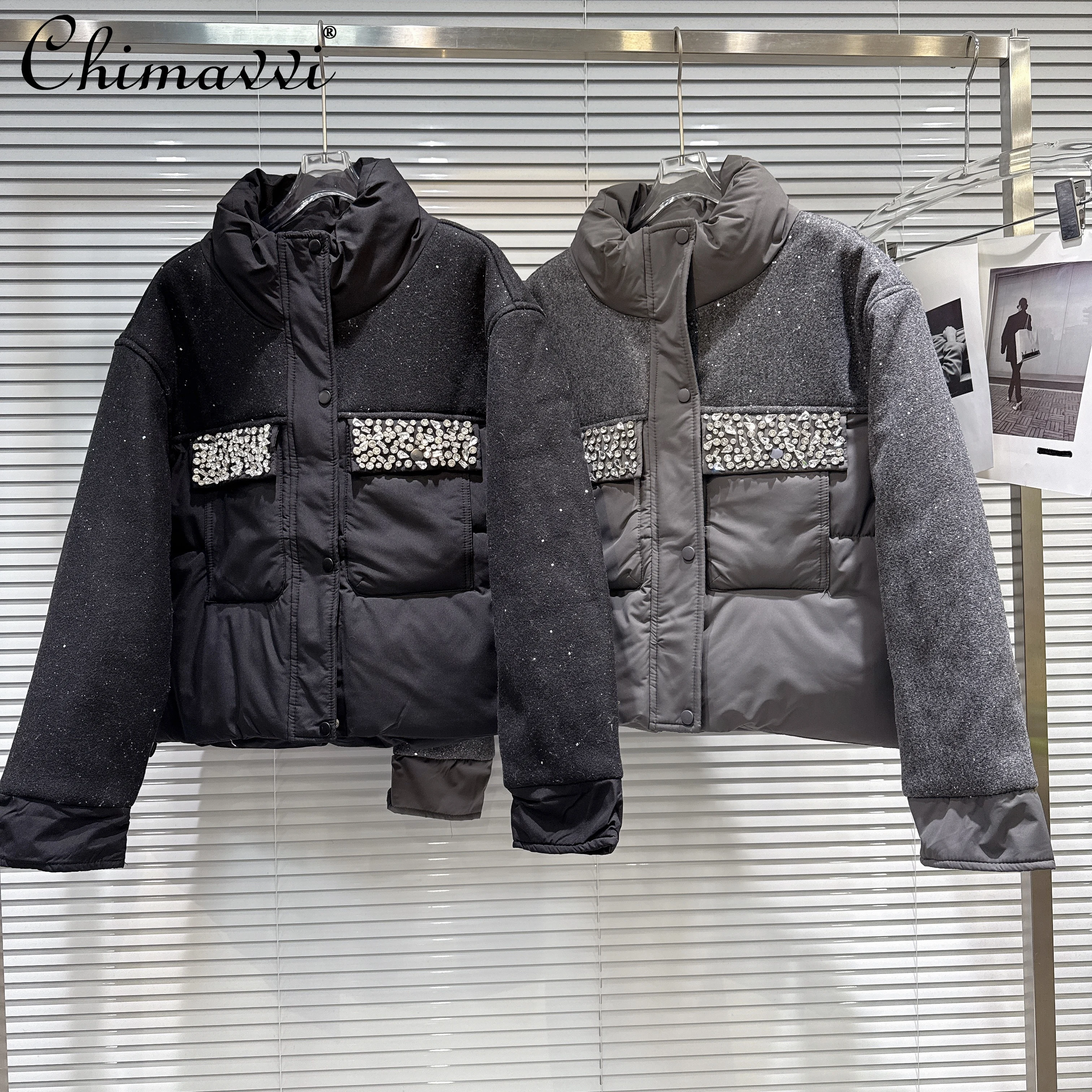 

Французская элегантная модная светская зимняя теплая куртка-пуховик с ромбовидным карманом в стиле пэчворк на молнии, свободное повседневное короткое стеганое пальто для женщин