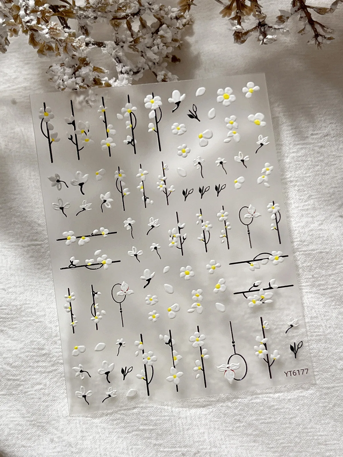 1 unidad de pegatinas de uñas 5D de flores blancas en relieve, pétalos de otoño e invierno, arte de manicura romántico Floral, pegatina autoadhesiva decorativa