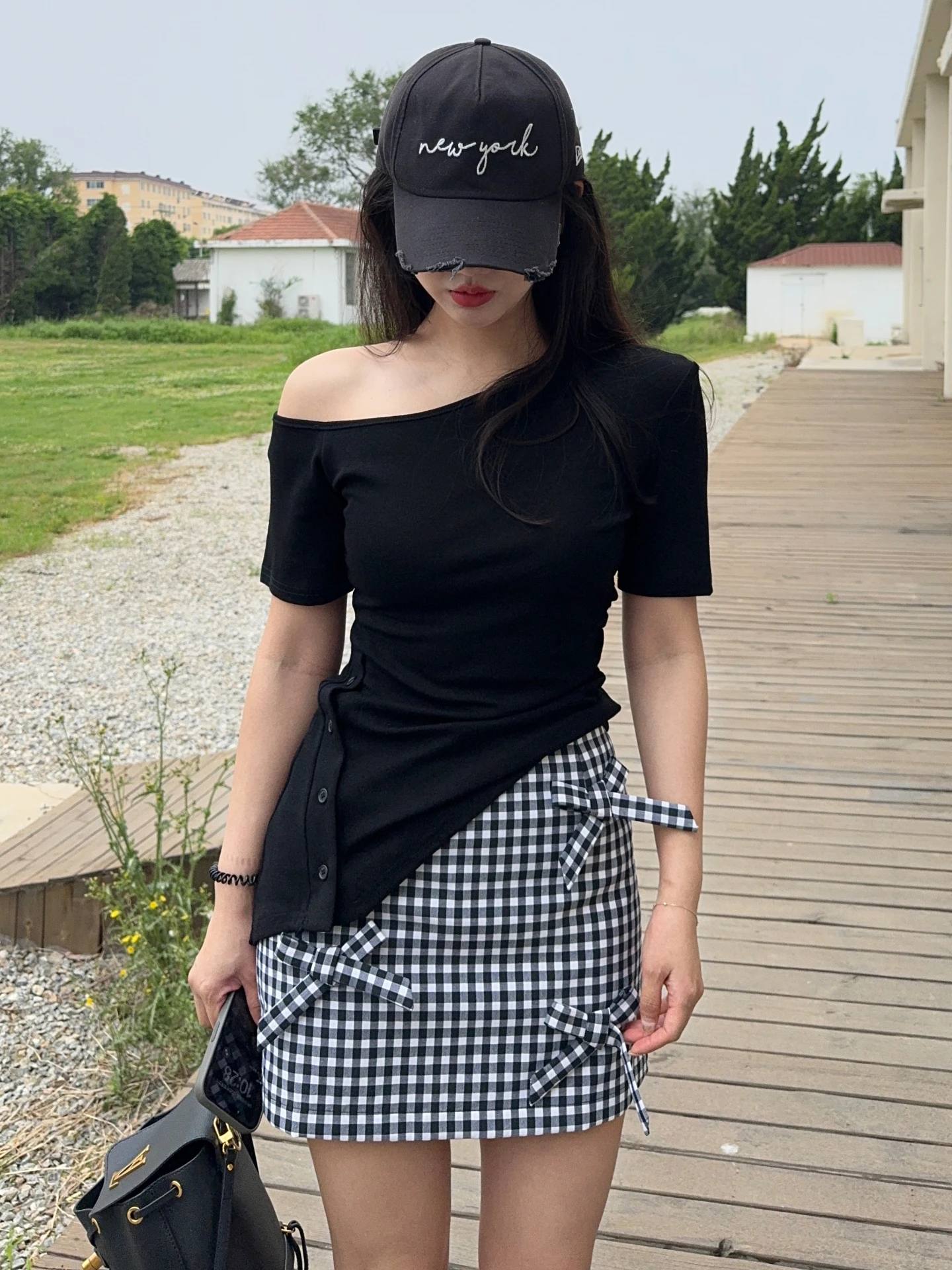 

Asymmetric oulder Baring ort Sve T-irt Slimming Belly Covering Bla Versatile Commute Sle Polyester Summer Moistu...