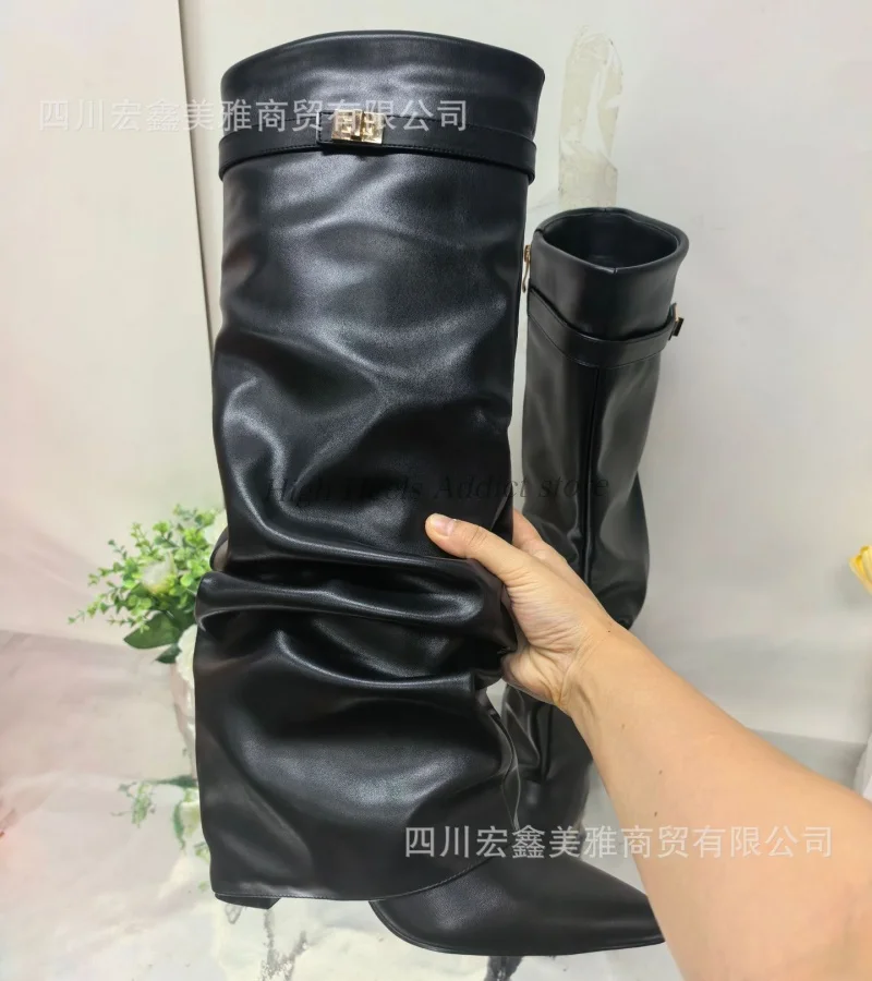 المرأة من جلد الغزال القهوة القرش الأحذية فستان كاجوال كتلة كعب أبيض/أسود جلد حذاء برقبة للركبة مصمم أحذية مثيرة على العرض #6